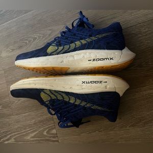 New NIKE RUNNING
Pegasus Turbo Next Nature Flyknit Sneakers 10.5 No- box